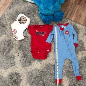 2 onesies, 1 is long sleeved footless, 12months